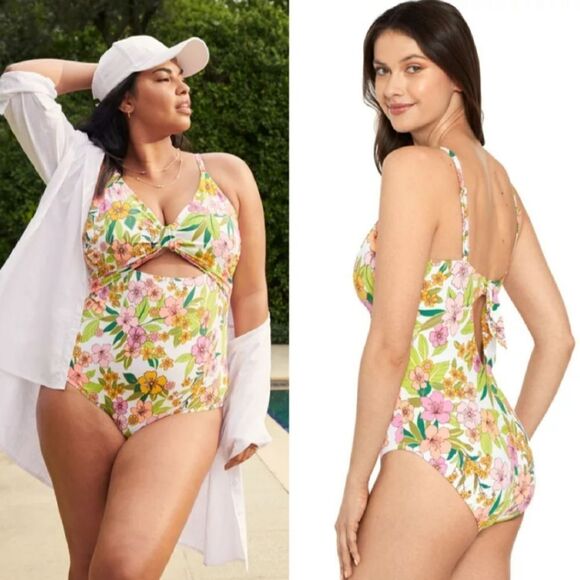 Time & Tru White Floral Front Cutout One Piece Swimsuit Plussize 3X - Picture 8 of 16